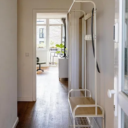 Apartment Have-a-nice-stay - Nahe Bahnhof - 20 Minuten Nach Hamburg - Trotzdem Ruhig Gelegen - 6 Minuten Zu Fuss Ins Zentrum - Modern Eingerichtet Ahrensburg