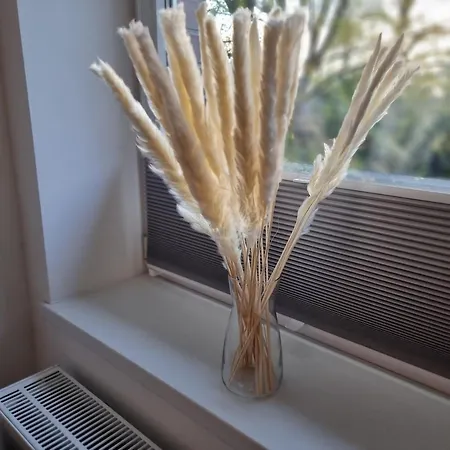 Have-a-nice-stay - Nahe Bahnhof - 20 Minuten Nach Hamburg - Trotzdem Ruhig Gelegen - 6 Minuten Zu Fuss Ins Zentrum - Modern Eingerichtet